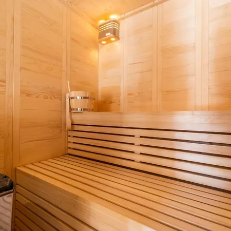Mimosa Veneziano - Sauna - Old Town Chania Apartment